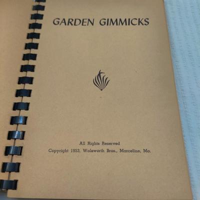 1953 GARDEN GIMMICKS SPONSORED BY: AUBURN HOME DEMONSTRATION UNIT