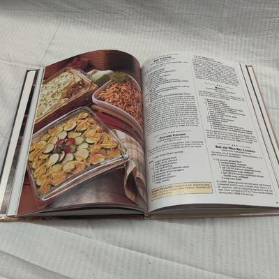 1993 COUNTRY GROUND BEEF COOKBOOK