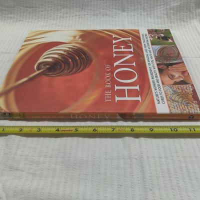 2008 THE BOOK OF HONEY