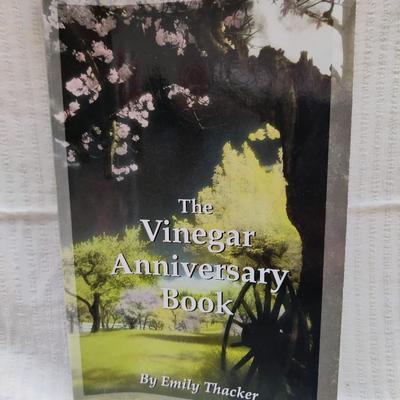 2006 THE VINEGAR ANNIVERSARY BOOK by EMILY THACKER #2