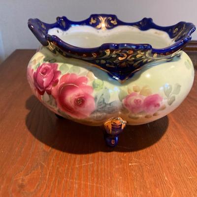 Nippon hand painted bowl roses