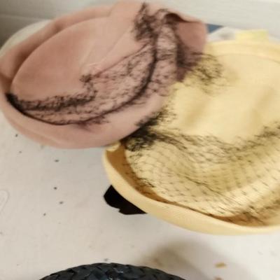 LOT 215    FIVE OLD HATS