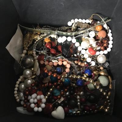 ESTATE JEWELRY LOT