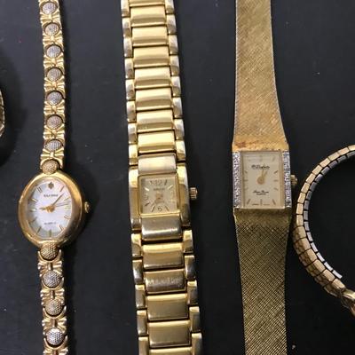 VINTAGE WATCH LOT