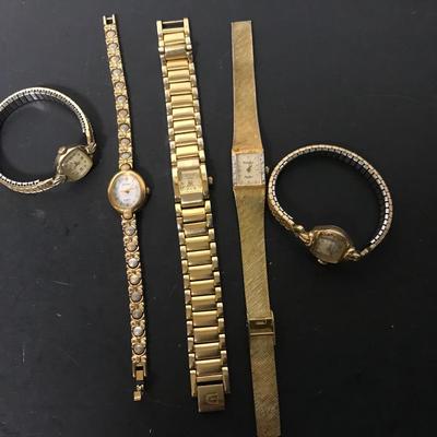 VINTAGE WATCH LOT