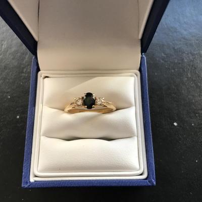 GOLD JEWELRY LOT