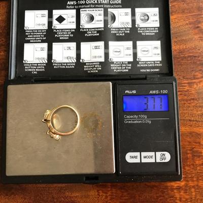 GOLD JEWELRY LOT