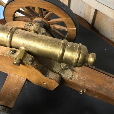 CANON LOT