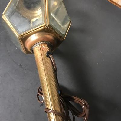 LANTERN LOT