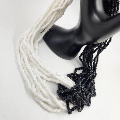 VINTAGE BLACK & WHITE SEED BEAD LAYERED NECKLACE