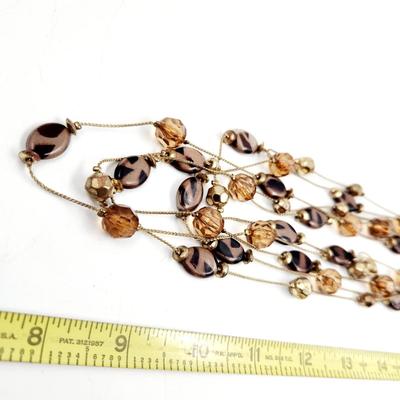 BEAUTIFUL LAYERED GLASS & RESIN BEAD NECKLACE