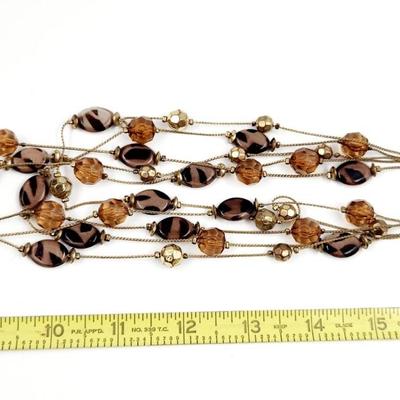 BEAUTIFUL LAYERED GLASS & RESIN BEAD NECKLACE