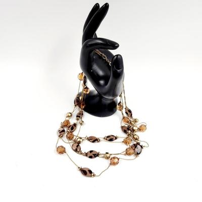 BEAUTIFUL LAYERED GLASS & RESIN BEAD NECKLACE