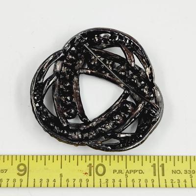 BEAUTIFUL RHINESTONE BLACK METAL BROOCH
