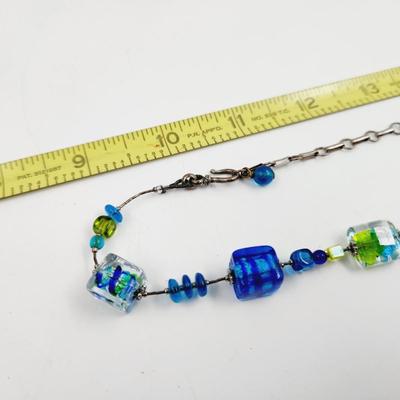 FANTASTIC GLASS CUT NECKLACE