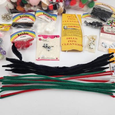 FLUFFY BALLS, PIPE CLEANERS & EYES - OH MY
