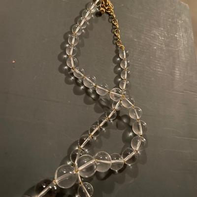 Cute clear bead necklace