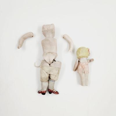ANTIQUE PORCELAIN COLLECTABLE DOLLS