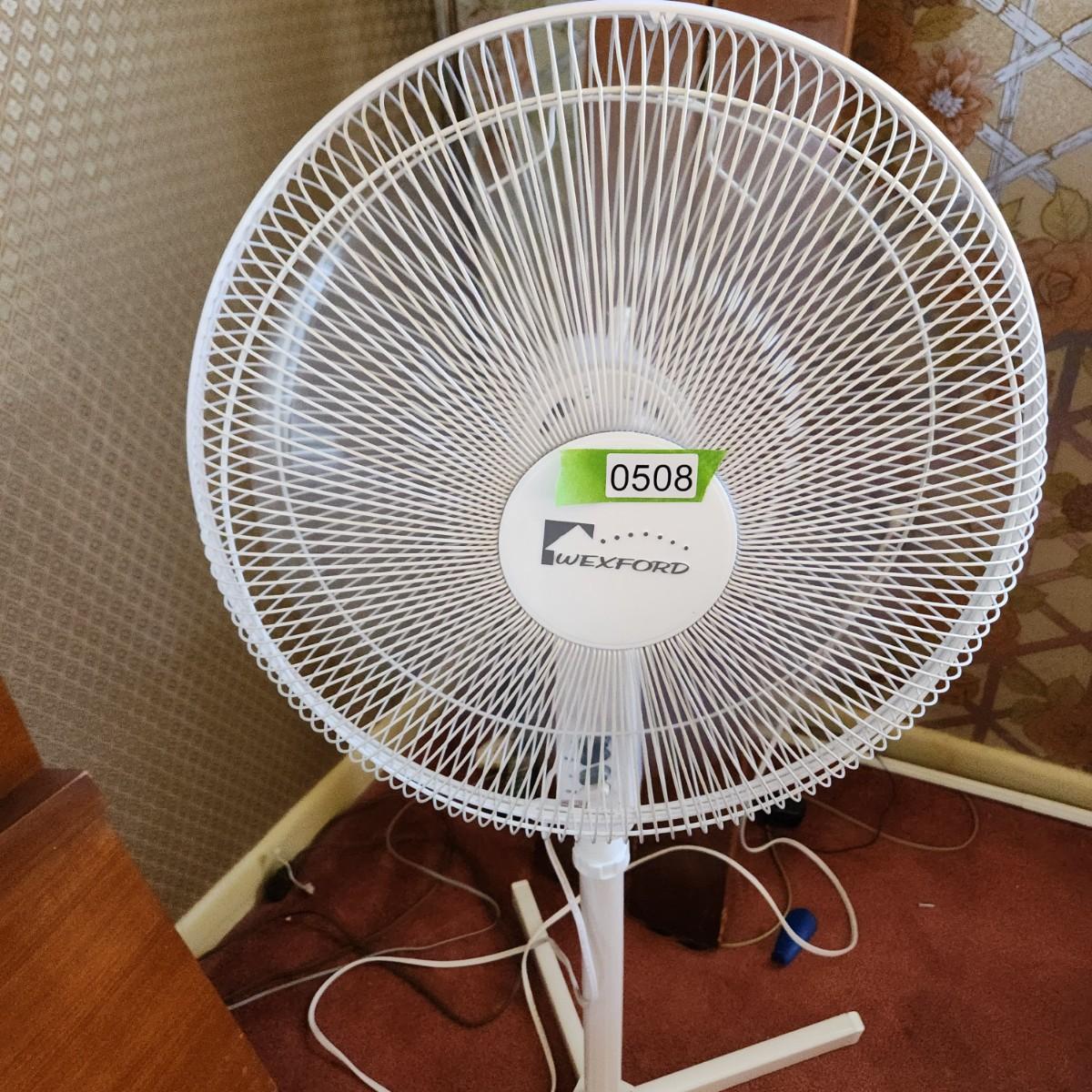 Wexford 3 Speed Adjustable Height Floor Fan Oscillating Stand Fan