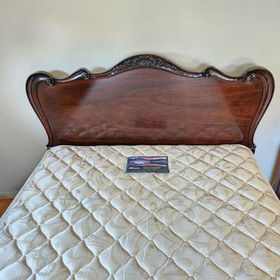Vintage Full size  Bed with mattress and Box spring