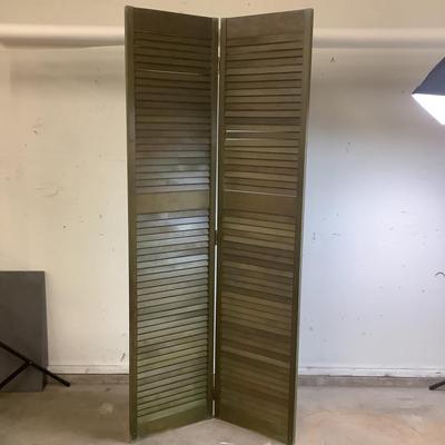 183 Large Green Shutter 6.5-ft