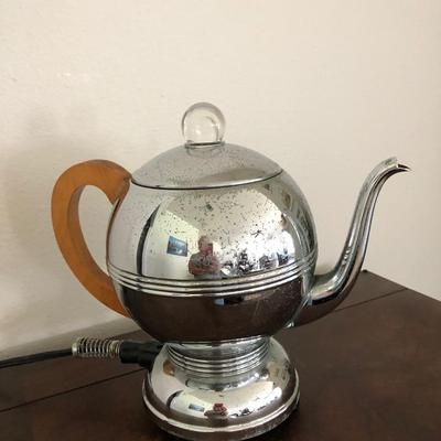 Manning and Bowman & co. Stainless steel Art Deco electric coffee/tea kettle