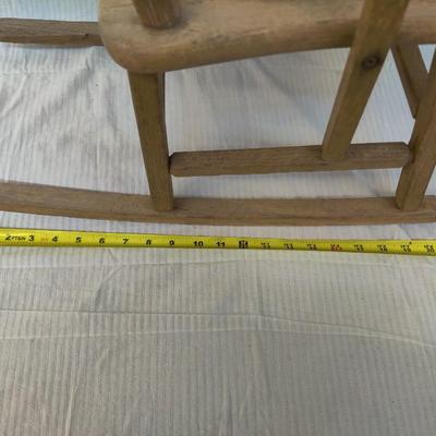 VINTAGE CHILDREN'S WOOD ROCKING CHAIR