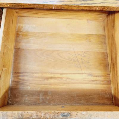 ABERNATHY TIGER WOOD DRESSER W/ MIRROR