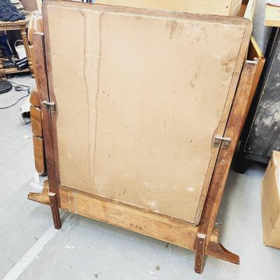 ABERNATHY TIGER WOOD DRESSER W/ MIRROR