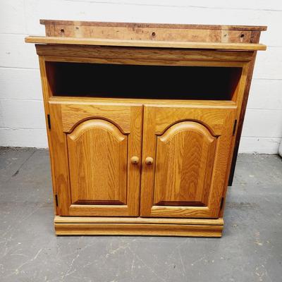 WOODEN MICROWAVE / ENTERTAINMENT CENTER
