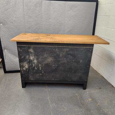 LARGE CRAFTSMAN WORK BENCH & TOOL CABINET