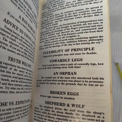 1985 FAMOUS STATEMENTS, SPEECHES & STORIES OF ABRAHAM LINCOLN