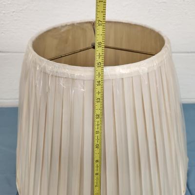 NICE LOOKING LAMPSHADE #1