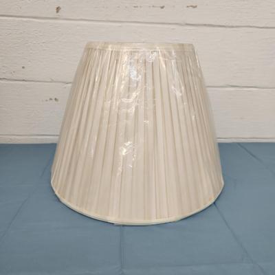 NICE LOOKING LAMPSHADE #1