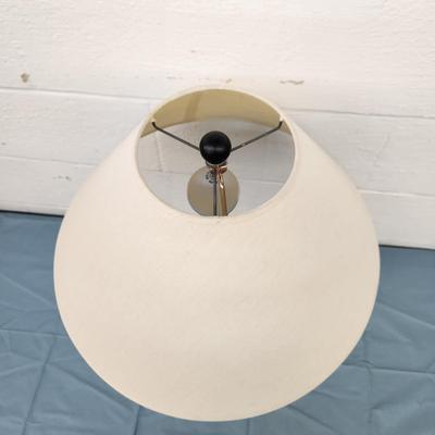 FANTASTIC BLACK METAL TABLE LAMP