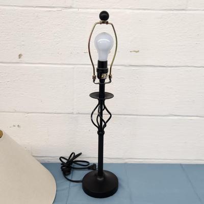 FANTASTIC BLACK METAL TABLE LAMP