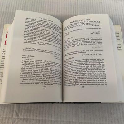 1992 THE LIVING LINCOLN by ANGLE AND MIERS