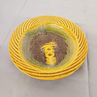 VINTAGE MCM ART POTTERY ASH TRAY