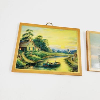 VINTAGE WOODEN PLAQUE ART