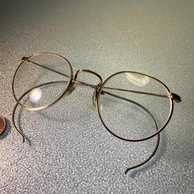 OLD STYLE WIRE RIM EYE GLASSES BY 