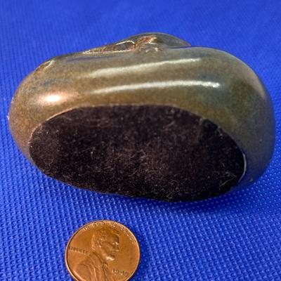SALAMANDER ON ROCK PAPERWEIGHT