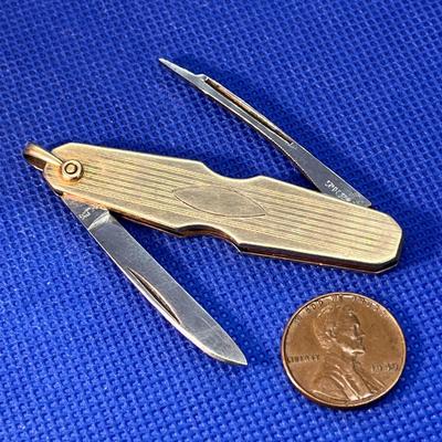 VINTAGE "SIMMONS" SMALL PEN KNIFE