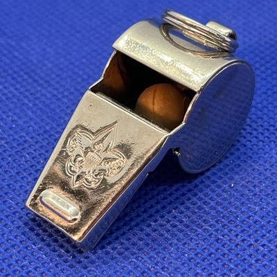 VINTAGE OFFICIAL BOY SCOUTS WHISTLE
