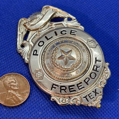 VINTAGE POLICE BADGE FROM FREEPORT TEXAS