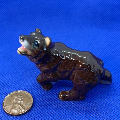 DETAILED PORCELAIN BEAR HAGEN RENAKER