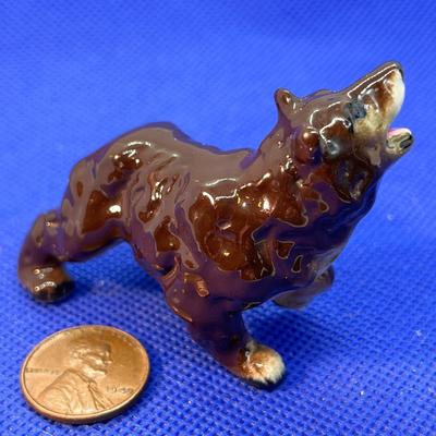 DETAILED PORCELAIN BEAR HAGEN RENAKER