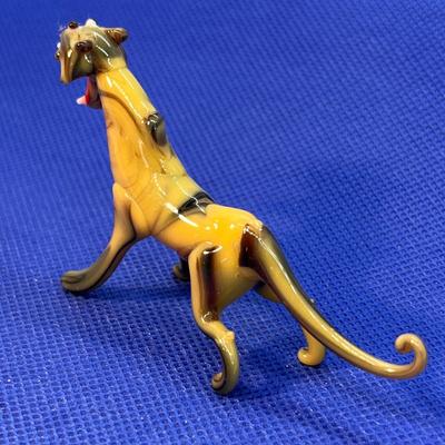 ARTISAN BLOWN GLASS TIGER