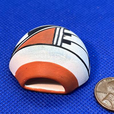 SOUTHWEST POTTERY ARTIST SIGNED â€œHOJOLAâ€