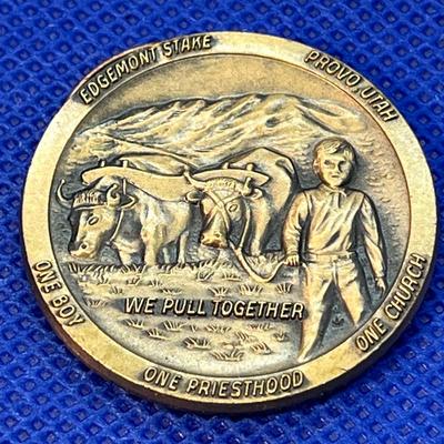 MEDALLION COIN L.D.S. TREK COMMEMORATIVE