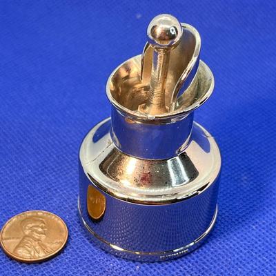SILVER PLATED POURING SPOUT w/TINY STOPPER